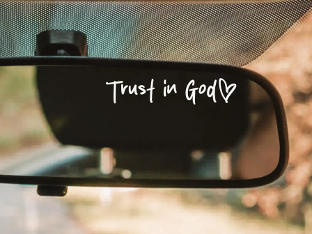 Защо тези стикери за кола за трансфер са толкова популярни в TikTok?