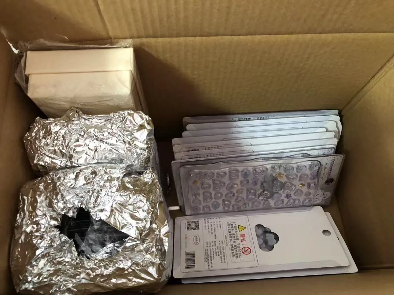 3D релефни епоксидни стикери на JOJO Pack