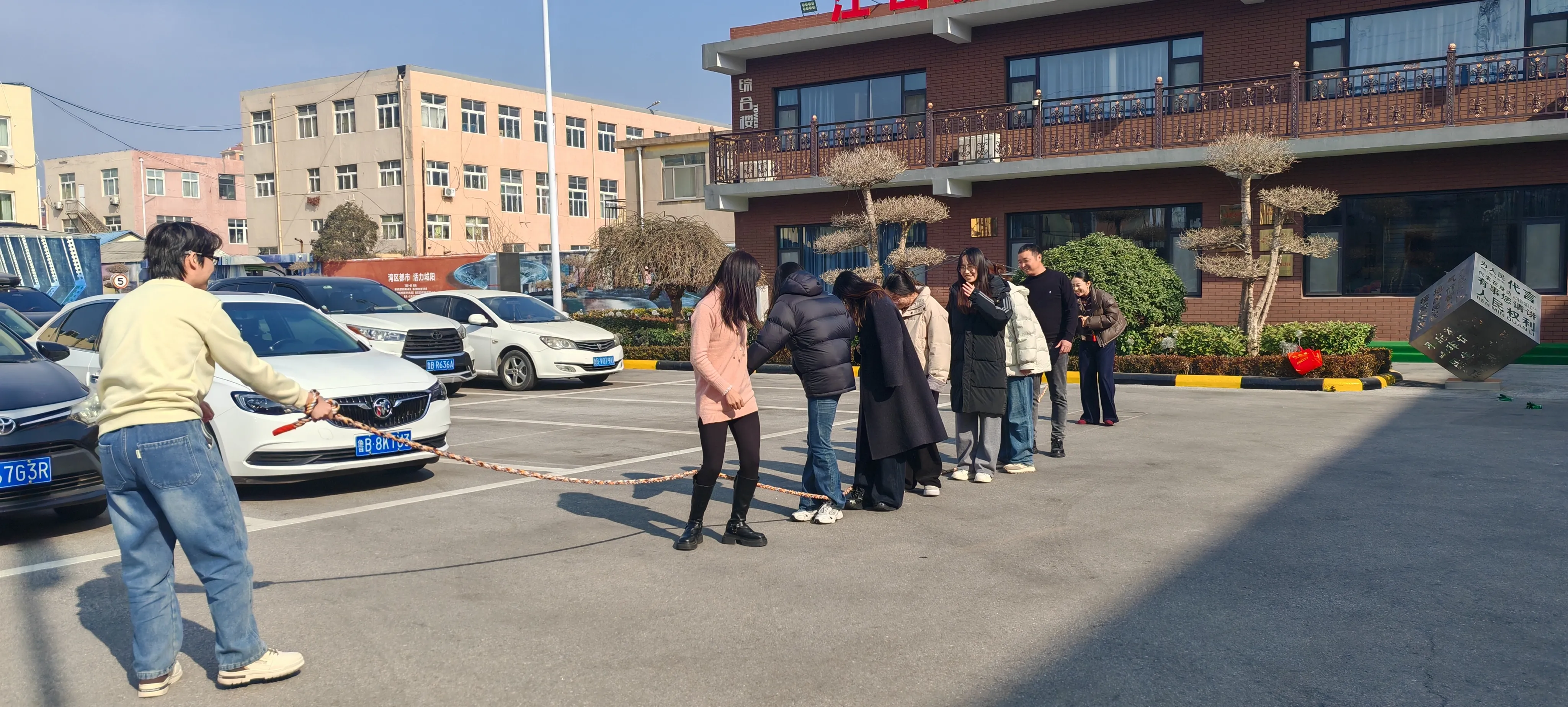 Отборният дух се извисява в JOJO Pack