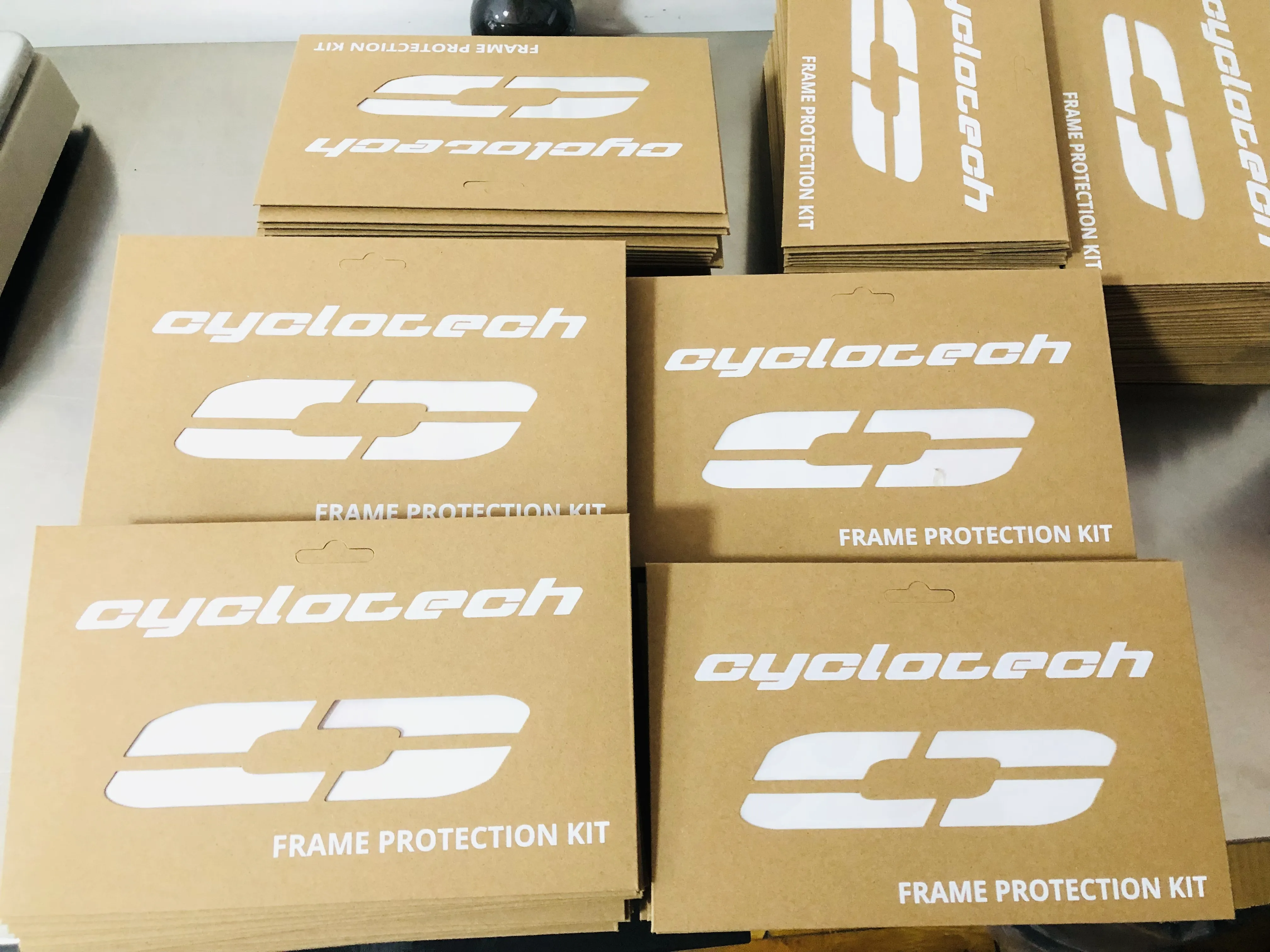 Стикери за рамка на велосипед вече се доставят до Холандия